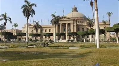 جامعة القاهرة تستقبل طلابها لبدء الفصل الدراسي الثاني (صور)