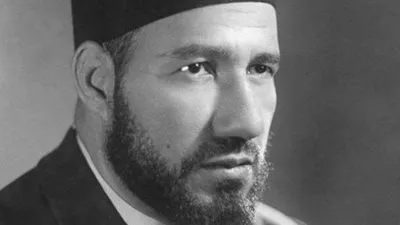 في ذكرى اغتياله.. حسن البنا الأب الروحي لـ