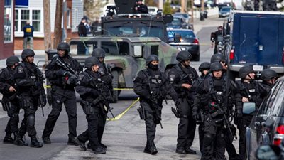 الشرطة الكندية تعتقل عائلة سورية على الحدود مع أمريكا