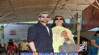 أول ظهور لـ نيل نيتين موكيش و زوجته بعد الزفاف (صور)