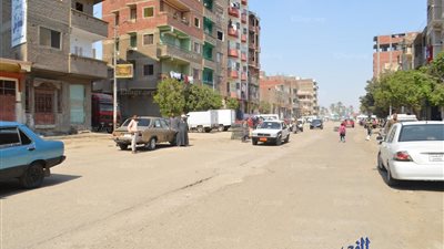 بدء رصف المرحلة الثانية من صيانة كوبري المحطة العلوي في قنا