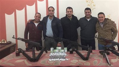 ضبط هارب من أحكام جنائية يتاجر في الأسلحة الثقيلة