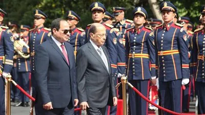 هدايا رئيس لبنان.. لوحة لـ