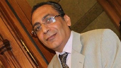 أشرف أنيس يطالب بإلغاء كورسات المشورة قبل الزواج في الكنائس