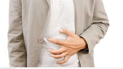 7 حلول طبيعية فعالة تخلصك من حرقة المعدة