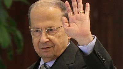 الرئيس اللبنانى يبدأ زيارة لمقر الجامعة العربية