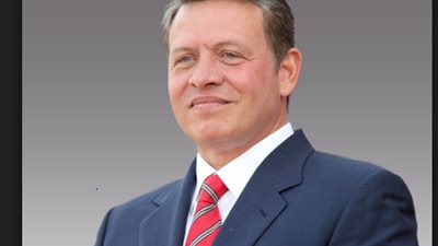 الملك عبد الله يستقبل الرئيس اللبناني لدى وصوله إلى عمان