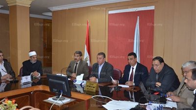محافظ كفر الشيخ يتابع تنفيذ مشروعات الخطة الاستثمارية مع الأجهزة التنفيذية (صور)