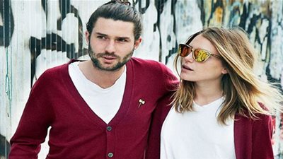 5 طرق مختلفة لتنسيق ملابسك مع حبيبك في الفالنتاين (صور)