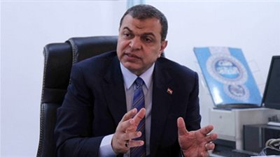 وزير القوى العاملة لـ