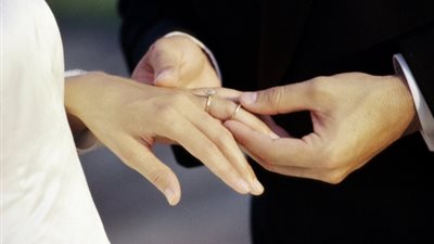 اليكِ 6 نصائح مفيدة لتجعلي خطيبك يتلهف للقائك