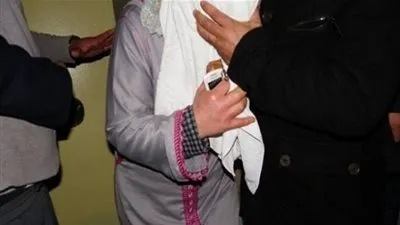 ضبط ربة منزل وعاطل بتهمة النصب على موظف بالبريد