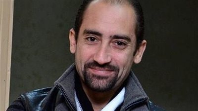 حسام زيدان يكتب: عفوًا.. فلسنا من ركاب الميكروباص 