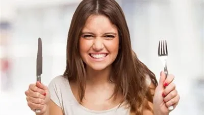 لهذا السبب.. تجنبي تناول هذين الصنفين في نفس الوجبة 