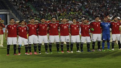 الأهلي يعلن موعد انضمام 