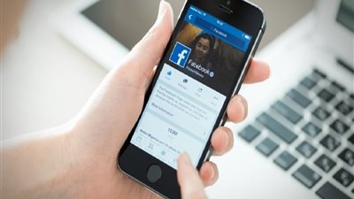 فيسبوك يضيف خاصية جديدة تستنفد باقة الإنترنت في يوم واحد