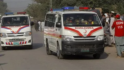 ارتفاع ضحايا هجوم ضريح صوفى بباكستان إلى 72 قتيلا