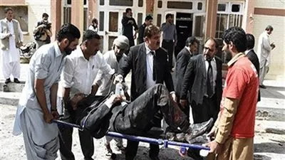 أكثر من 300 قتيل ومصاب إثر تفجير في ضريح صوفي في باكستان.. وداعش يتبنى