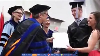 في لقطة مؤثرة.. فتاة 