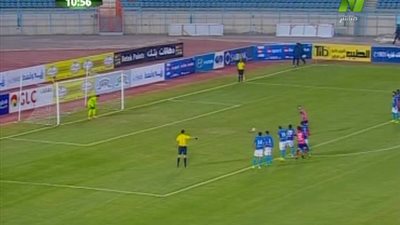 أسامة محمد يضيع ركلة جزاء لبتروجت أمام الداخلية (فيديو)