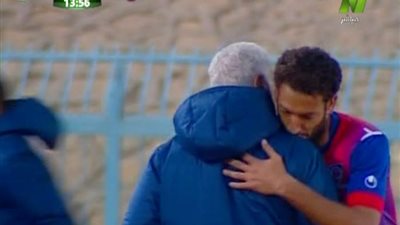  وائل فراج يحرز هدف التقدم لبتروجت في شباك الداخلية (فيديو)