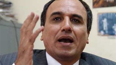 عبد المحسن سلامة يرد على مقارنة ضياء رشوان له بأحمد شفيق