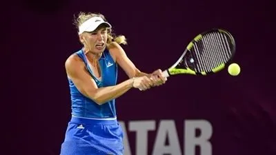 فوزنياكي تتأهل لنصف نهائي بطولة قطر