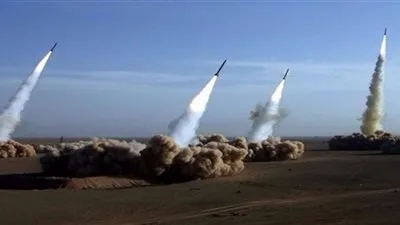 مناورات عسكرية جديدة في إيران رغم التحذيرات الأمريكية