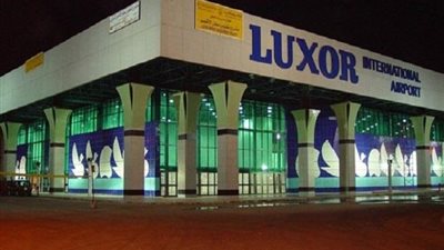 إقلاع طائرة 