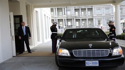 فتح تحقيق باستهداف موكب ترامب في فلوريدا