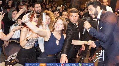  تامر حسني يشعل مهرجان 