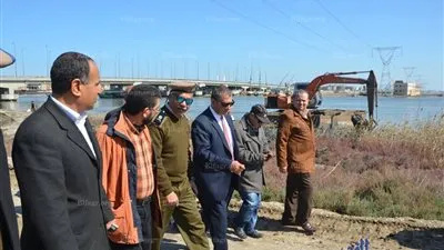 محافظ كفرالشيخ يترأس حملة مكبرة لإزالة التعديات على بوغاز وبحيرة البرلس (صور)
