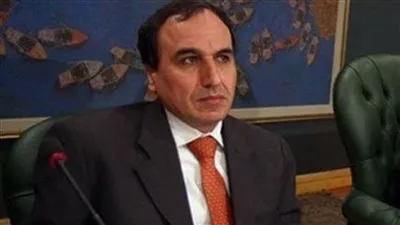 عبدالمحسن سلامة: 