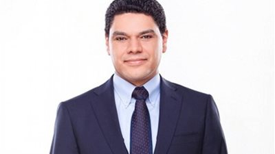 معتز عبدالفتاح: المنطقة تسير في رمال متحركة ومن الصعب تجميعها