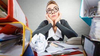 7 عبارات لا تتفوهي بها في مكان العمل.. تعرفي عليها!