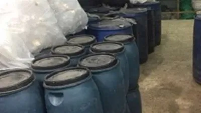 ضبط منظفات صناعية منتهية الصلاحية وجبس طبي بدون فواتير فى حملة بالغربية