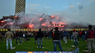 الأهلي يستنجد بجماهيره أمام بيدفيست