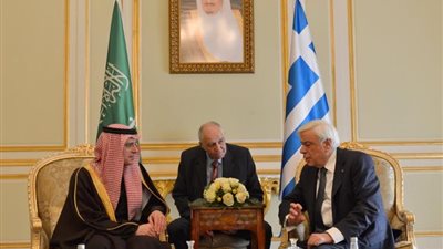 الرئيس اليوناني يستقبل وزير الخارجية بالرياض