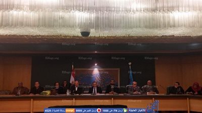  بدء اجتماع اللجنة المشرفة على 