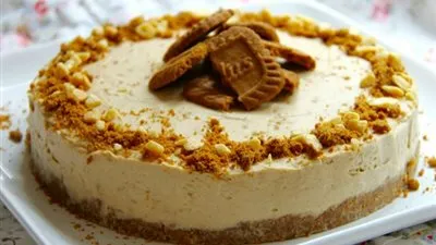 اليكم طريقة سهلة لعمل حلى اللوتس