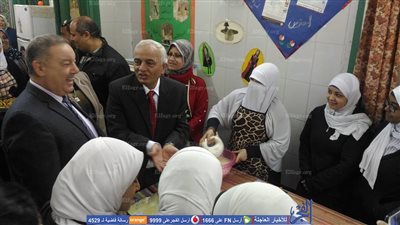 رئيس قطاع التعليم لطالبات 