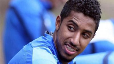 الهلال يعلن تجديد تعاقده مع سالم الدوسري