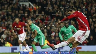 إبراهيموفيتش ينتظر مكافأة كبيرة بعد تألقه مع مانشستر يونايتد