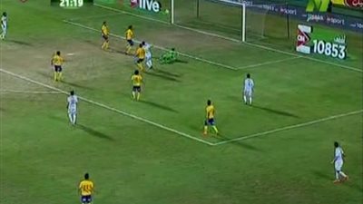 العارضة تحرم باسم مرسي من تسجيل هدف رائع في شباك النصر للتعدين (فيديو)