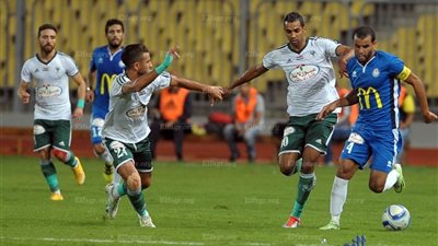 ثنائي سموحة يجريان 