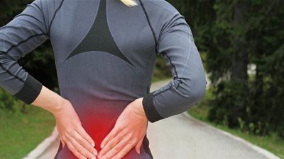 لا تتجاهلي آلام الظهر قد تكون مؤشر على خطر الموت المبكر