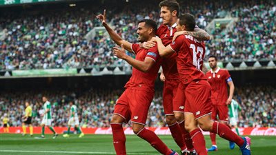 إشبيلية يهزم ريال بيتيس ويقتسم صدارة الليجا مؤقتا مع ريال مدريد