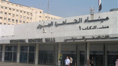 وزير العدل الفلسطيني ووزير العمل العراقي يصلان إلى القاهرة