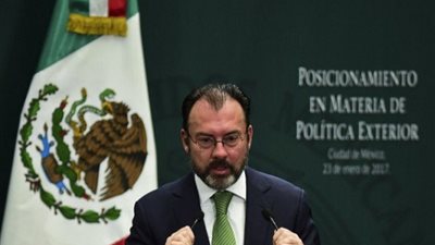 المكسيك: لن ندفع أي أموال لجدار ترامب الحدودي