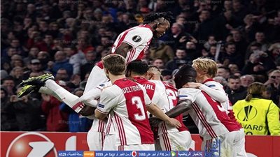 الدوري الهولندي.. أياكس يكتسح هيركليس ألميلو برباعية